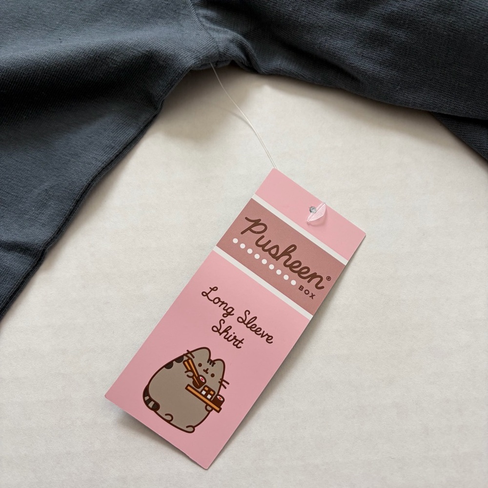 NWT Pusheen The Cat Ramen Long Sleeve Shirt Bento Subscription Box Exclusive - Picture 3 of 7